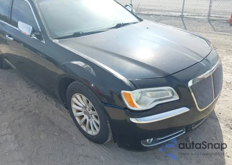 2012 Chrysler 300 z USA, uszkodzony, nr VIN 2C3CCAAG6CH104678